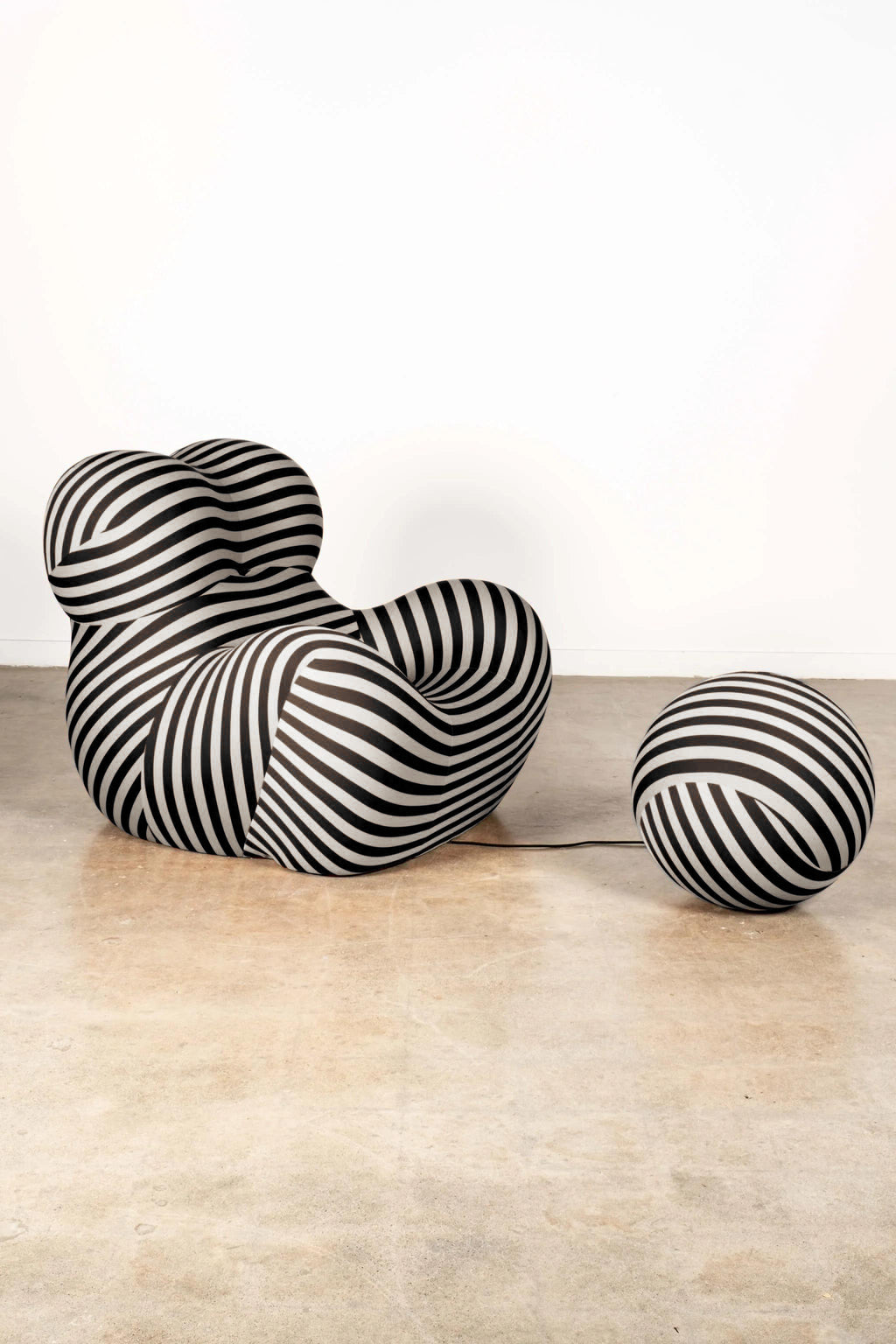 Gaetano Pesce UP5/6 “La Mamma” Lounge Chair &amp; Ottoman for B&amp;B Italia