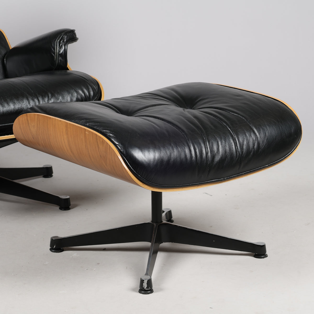 Charles & Ray Eames Eames Lounge Chair & Ottoman for Herman Miller