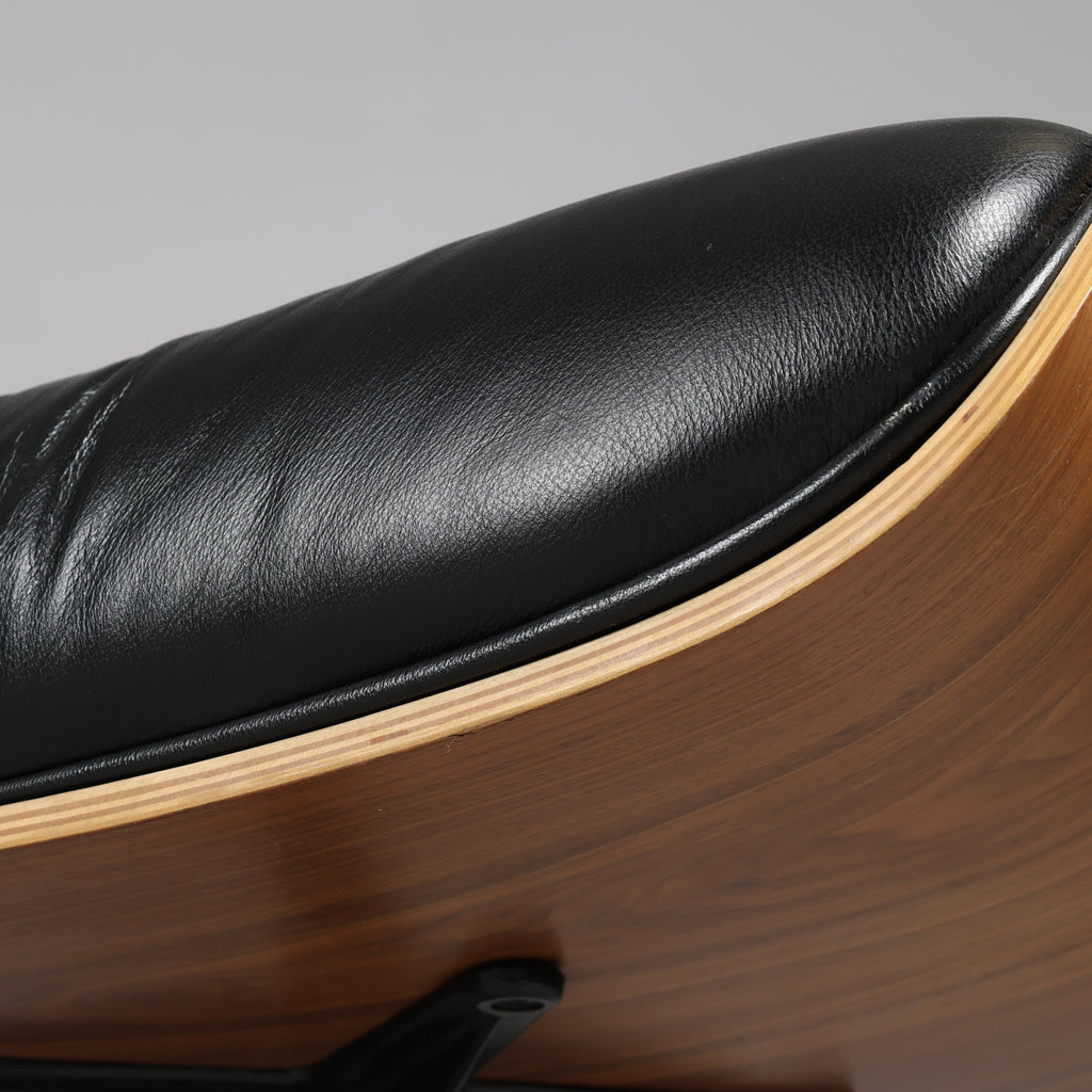 Charles & Ray Eames Eames Lounge Chair & Ottoman for Herman Miller