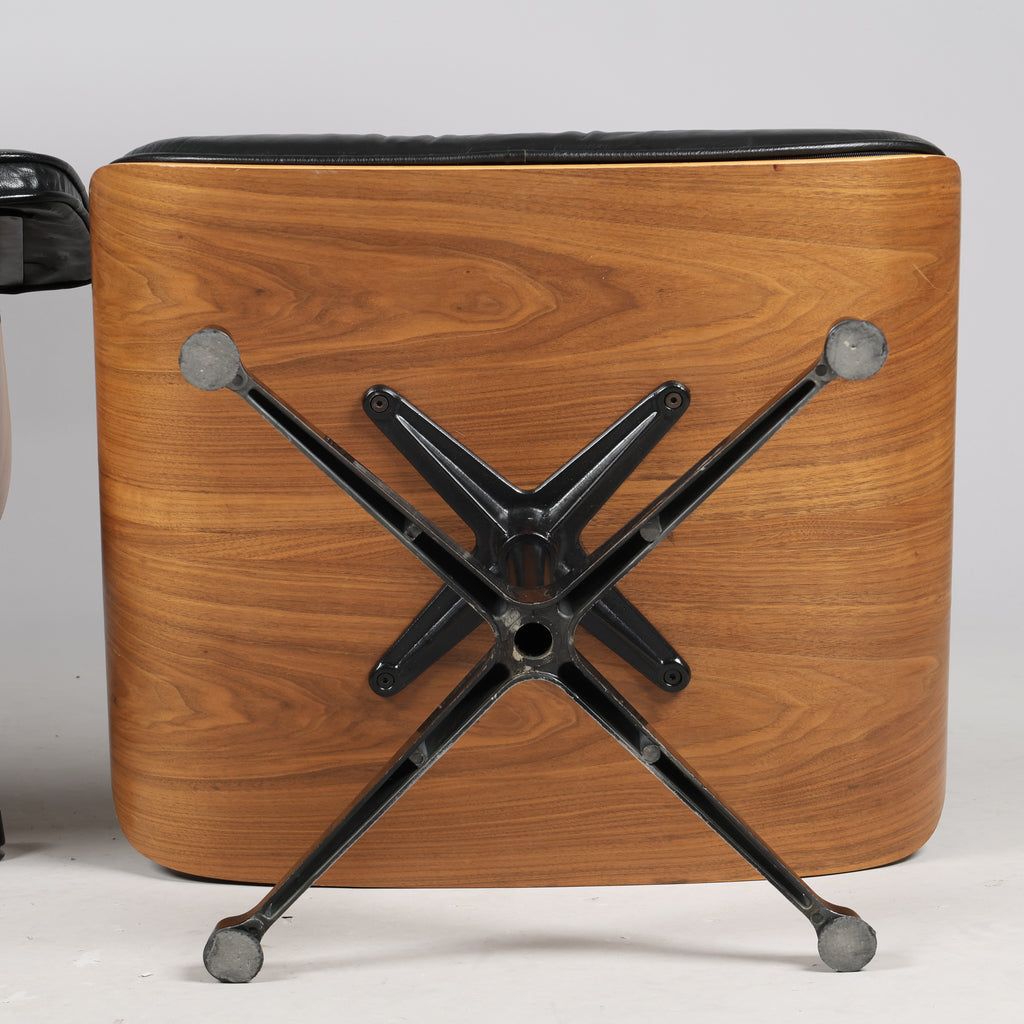 Charles & Ray Eames Eames Lounge Chair & Ottoman for Herman Miller