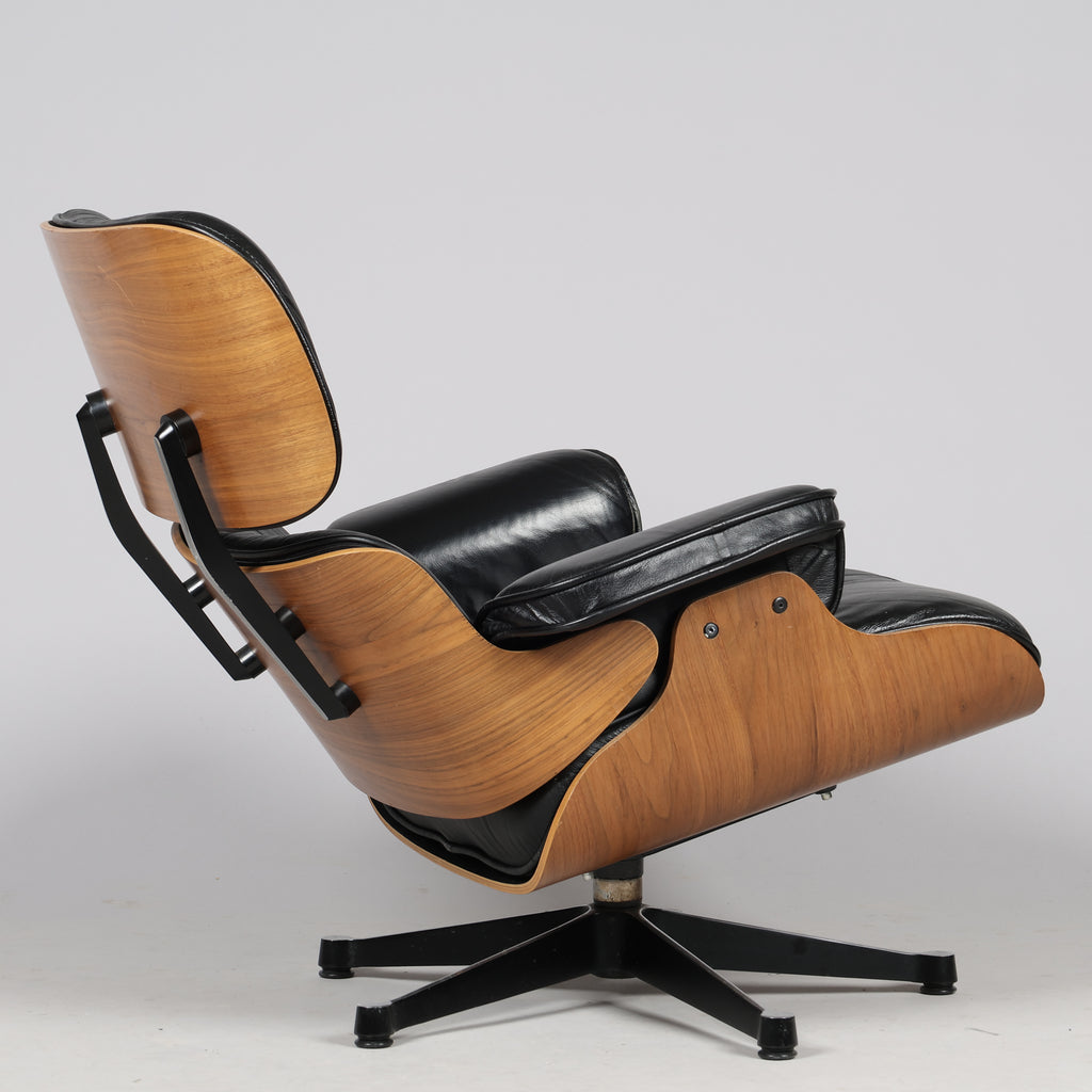 Charles & Ray Eames Eames Lounge Chair & Ottoman for Herman Miller
